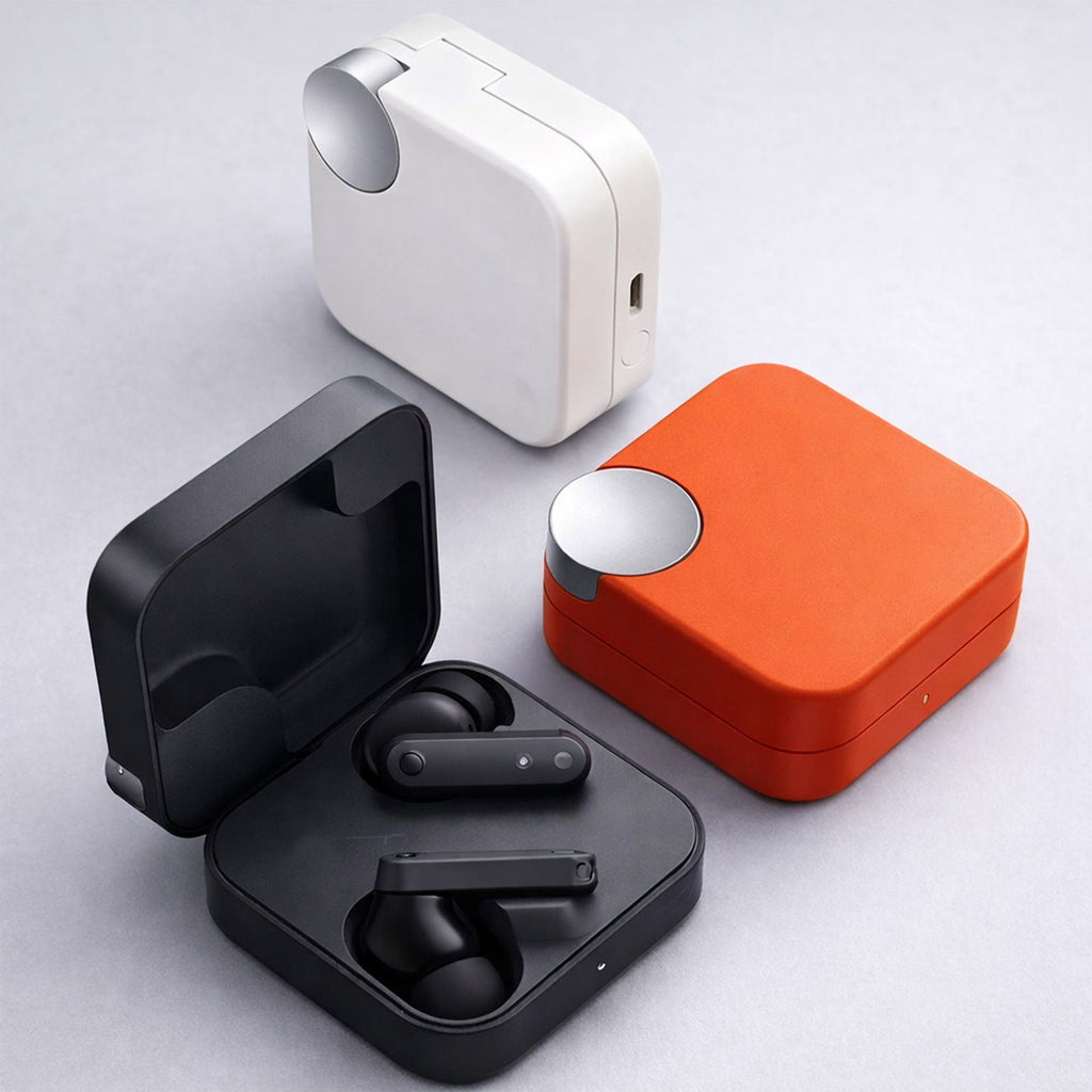 BLACK KEY Compact Smart Gadget